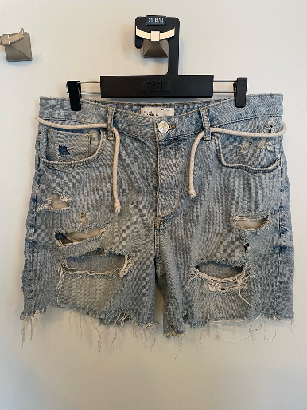 Light Wash Distressed Denim Shorts - men - Size 32